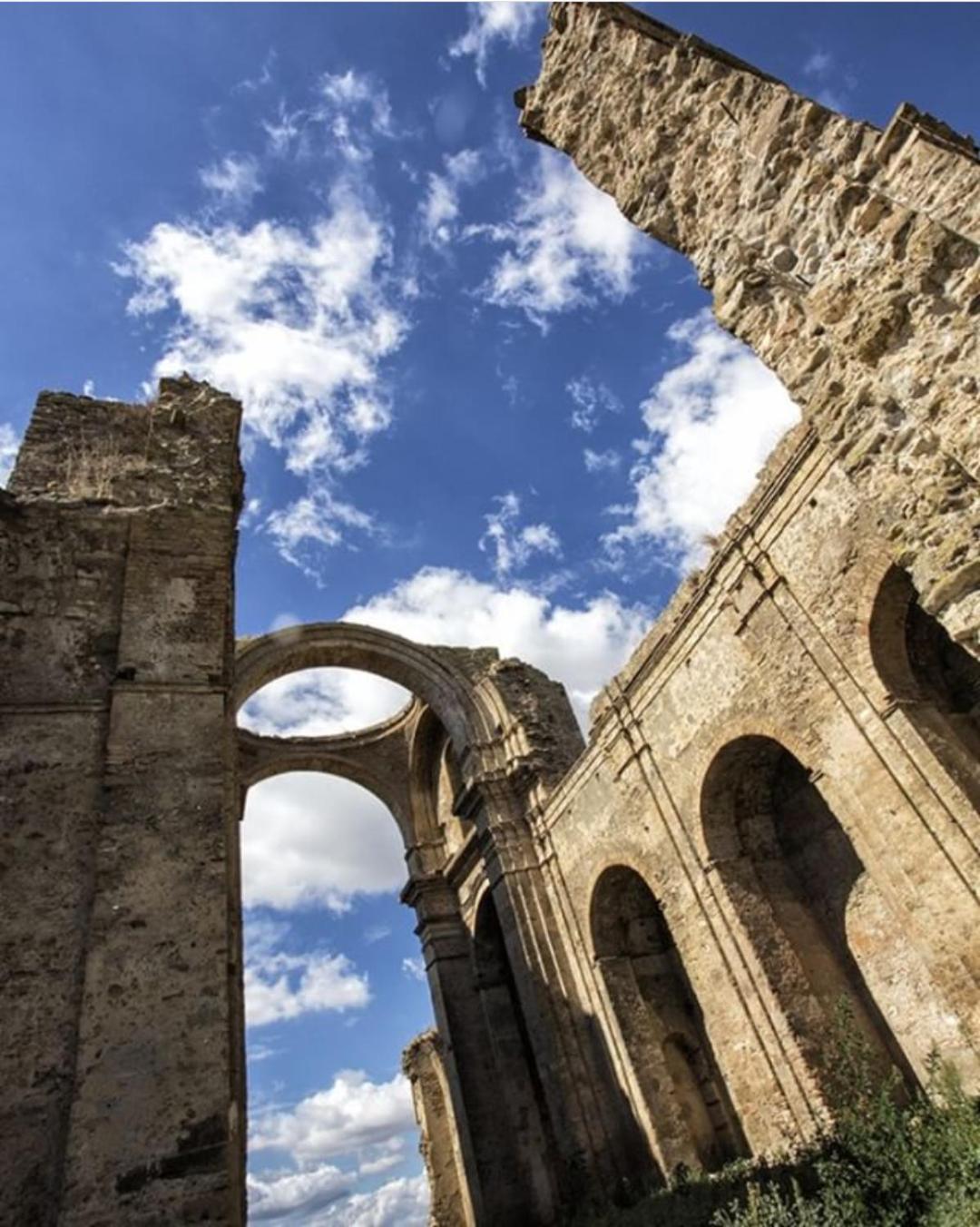 Vacanza Alla Chiesa Diruta Grottole Εξωτερικό φωτογραφία